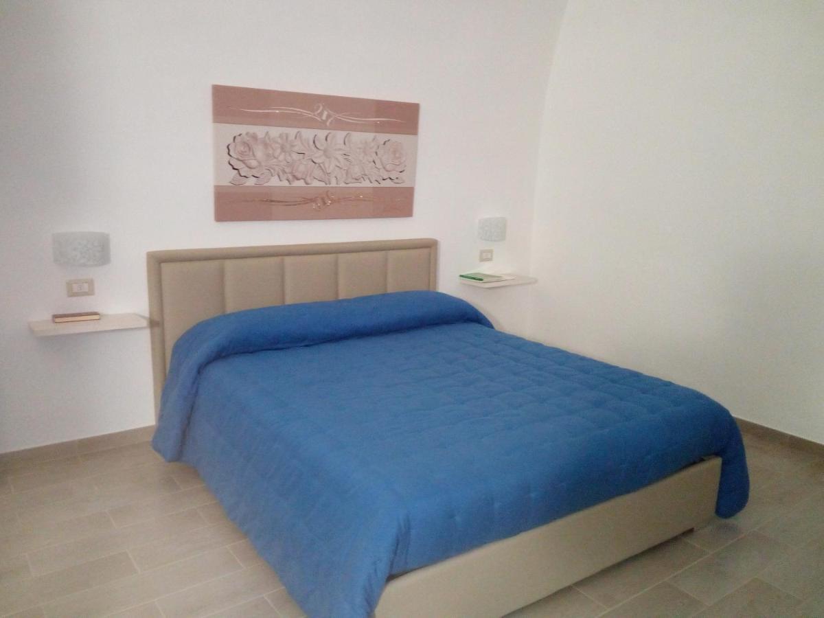 לינה וארוחת בוקר Spinazzola Blue Moon מראה חיצוני תמונה